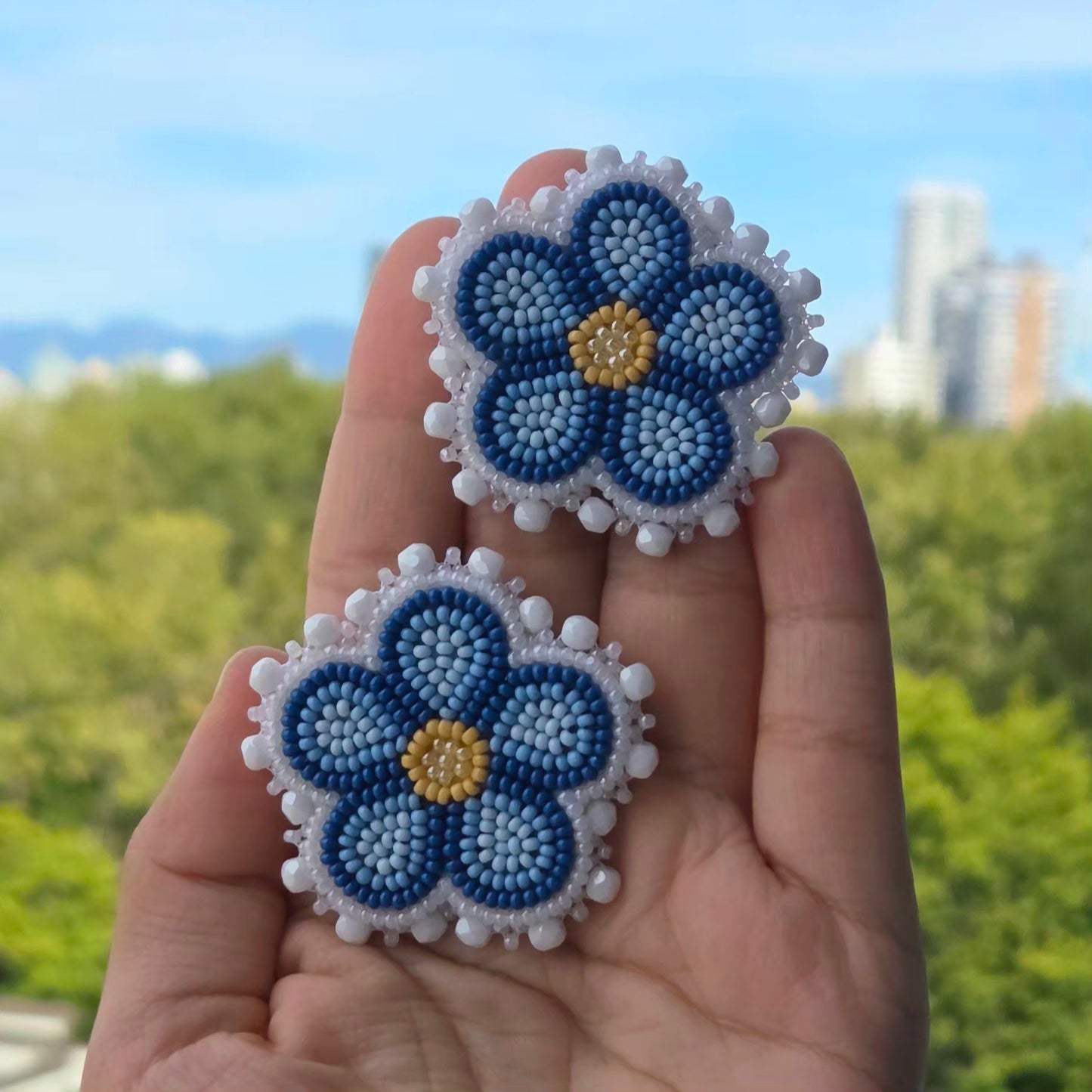 Mini Blue Gradient Florals
